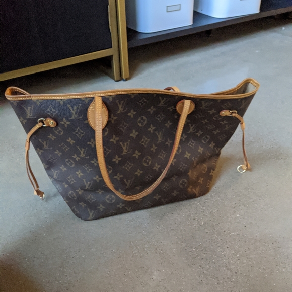 SOLD Louis Vuitton Monogram MM Neverfull - Picture 9 of 9